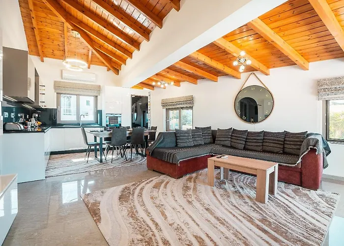 Villa Nikolaos 2